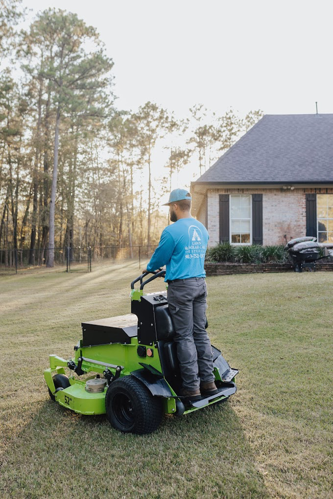 Mowing Services by Lawn Care Experts in Shreveport, LA